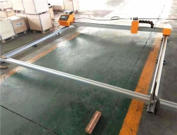 簡(jiǎn)易型小龍門(mén)數(shù)控等離子火焰兩用切割機(jī)