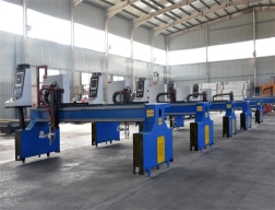 龍門式大型鋼板數(shù)控火焰切割機3*8m一火一等