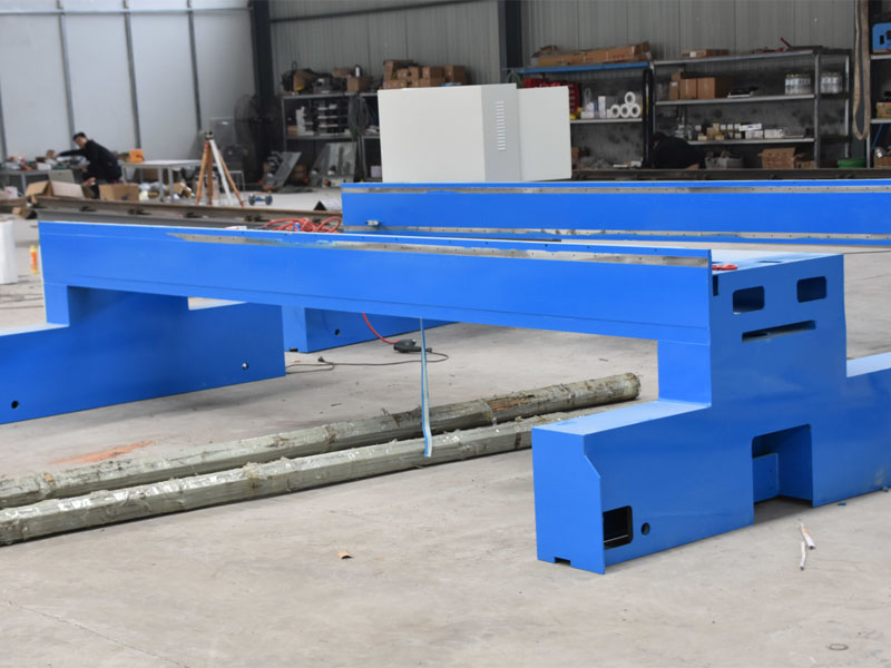 濟南龍門式數(shù)控切割機為什么價格差別這么大？