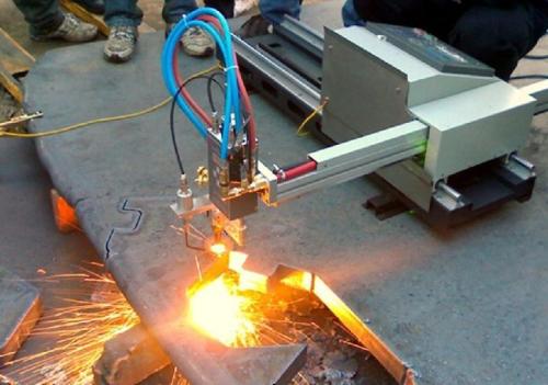 影響數(shù)控火焰切割機(jī)價格因素是什么?