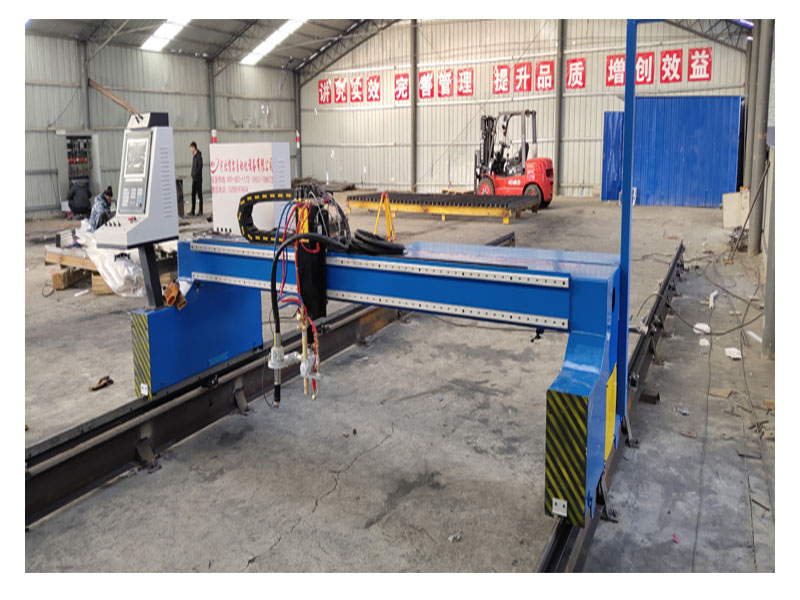 大型激光切割機(jī) 大型激光切割機(jī)